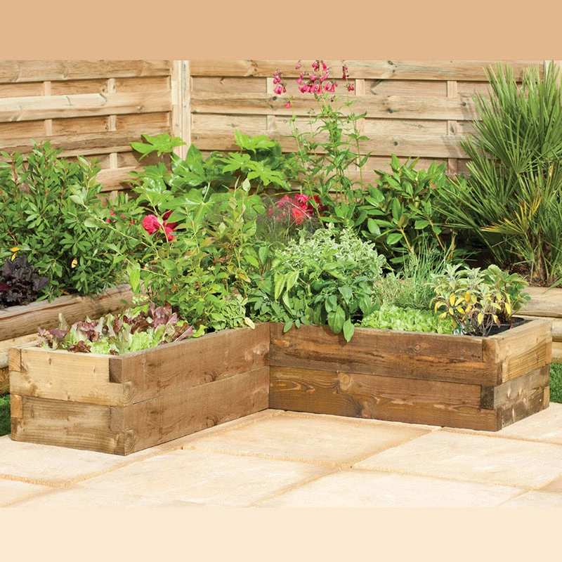Caledonian Corner Raised Bed