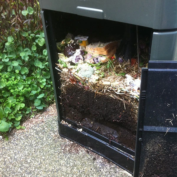Aerobin Hot Composter - Image 4