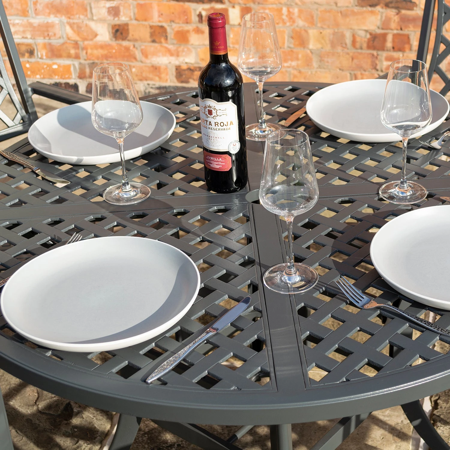 Rowlinson Vienna Aluminium Four Seating Dining Set - Image 3