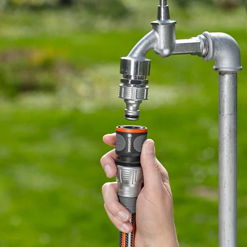 Gardena Premium Metal Hose Connector - Image 13