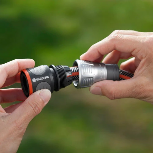 Gardena Premium Metal Hose Connector - Image 5